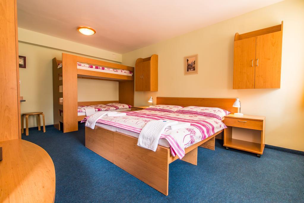 Penzion V Parku Cejkovice  Quarto foto